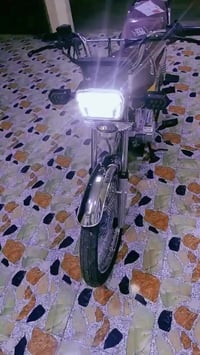 مديل ٢٤ • خمسه كير • اوراق