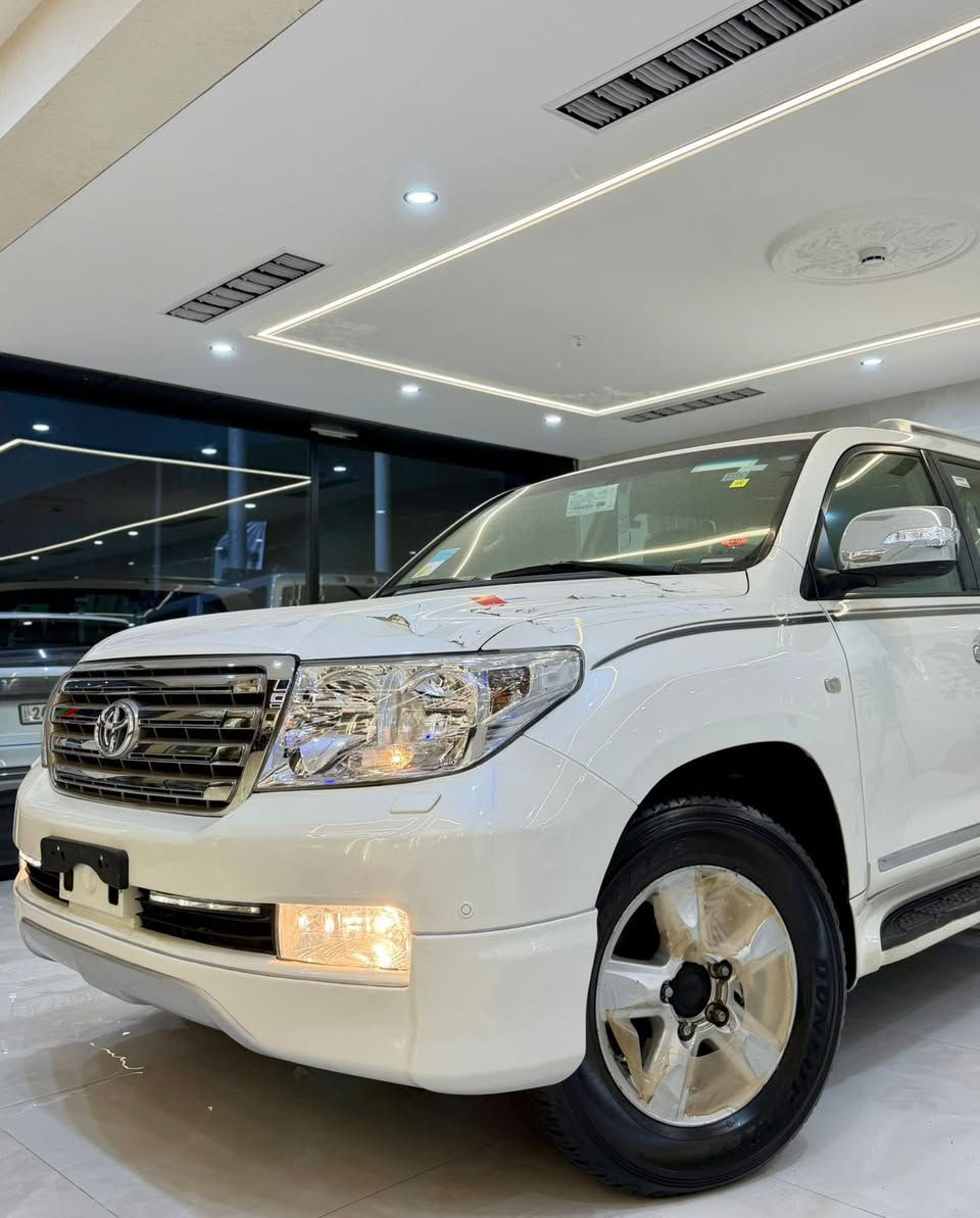 🌹بسم الله الرحمن الرحيم🌹
🪬اخت زيروو🪬ستينيه📦مواصفات ليكزز
تويوتا لاند كروز ستينيه اصلى بريمى فوول - ✅جكسارة موديل : 2011  علا وضع بيلادى مواصفات ليكزز كيرومحرك ليكزز  
VXRi -V8- 5.7 شكل بيلادى مرغوب 
ماشى ١٢٥ كم حقيقى ٨ سلندر
 فول مواصفات ستينى معروف شاشة كبيرة -سلايد- دواخل كريمى - ثلاجه - بصمه - فتحه صلايت- باقى هواى مواصفات معروفه مال ليكزز ستينيه
٤ طايرويل جديد دنلوب
ماشااللە حیل حیل حلوە و جدیدە
  مكان سياره اربيل
✅مكفوول كفاله بدون صبغ كلشى بشرط
محرك كير بشرط مامفتوح محرك و كير جديد مامفتوح بشرط ماشالله صوت و بخار بدون خلل
سيارة حيل نظيفة كلشي عل بلاد لوك
سنوية زنكة  و فحص و هزه كلشي جديد مدفوع 
باسمي السنوية بشرط تحويل وغرامـة
سيارة مابيـها دينار مصرف كامل من كل نواحي
‎🟩 💵السعر:  ٣٥٥ ورقه بيه شويه مجال الطيبين
‎***********📞رقم اسيا
‎رقم كورك واتساب📞 ***********
