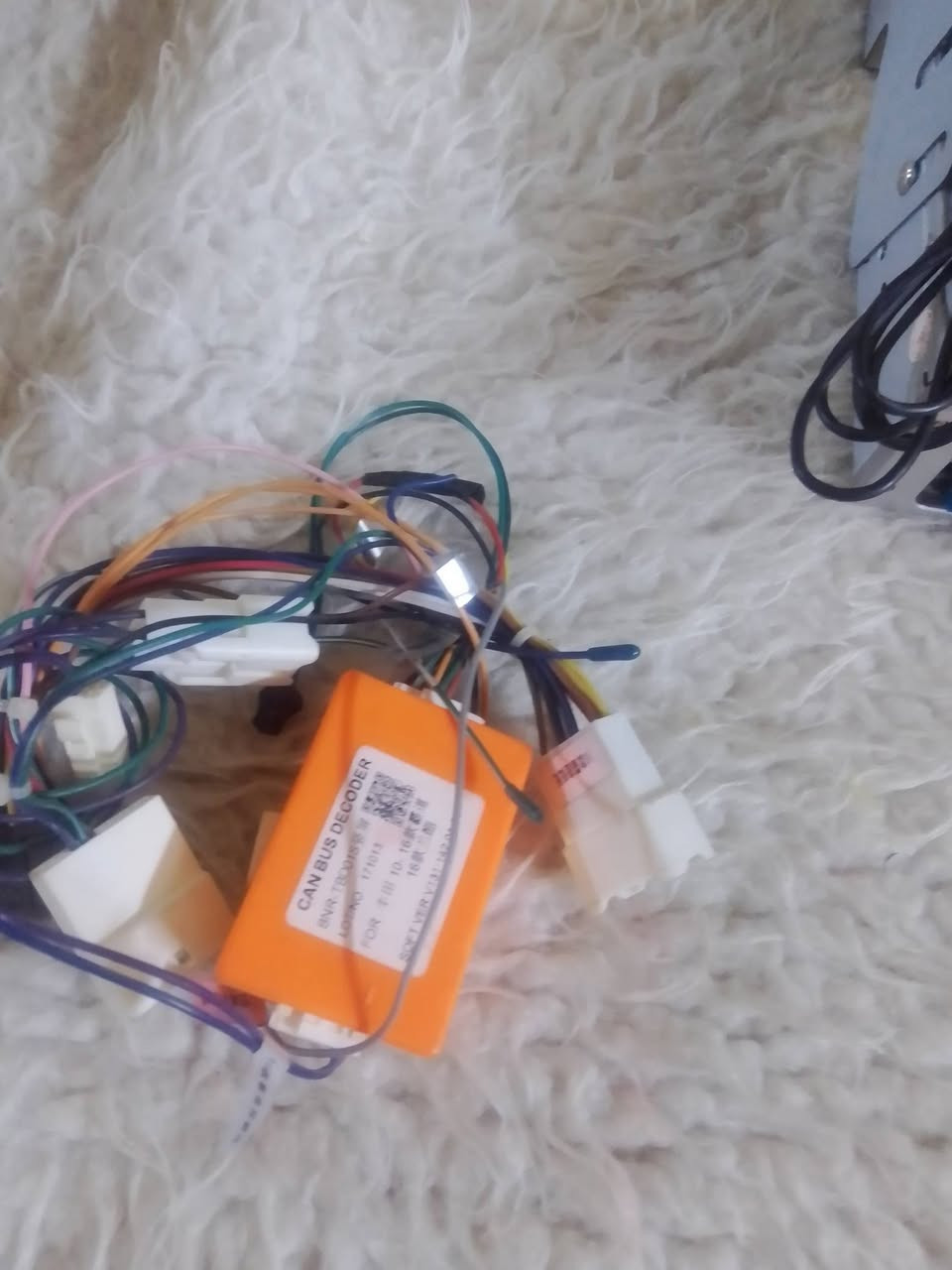 السلام عليكم شاشةبرادو شغاله فول السعر 150الف
***********
