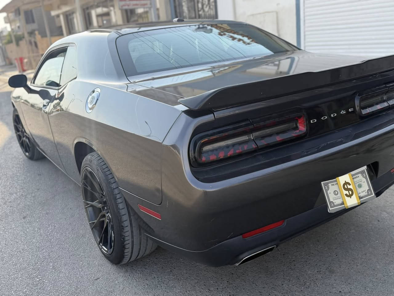 جالنجر موديل 16محرك 3600 لون رمادي رقم اربيل 3قطع سرقه بدون حادث بآسمي سنويه تنتهي 29
مكان السياره كركوك 
***********
السعر 145$
