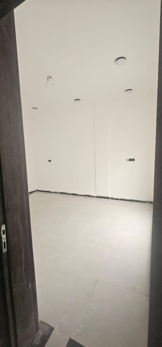 بيت 🏠
للايجار 

غرفتين +مناور

 
صاله
مطبخ صحيات داخليه 

بناء حديث درجة اولى

كافة الخدمات
حي الغدير

للا ستفسار الأتصال على الرقم📞

‭0780 879 3894‬
