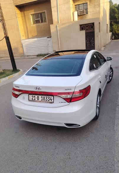 السلام عليكم
ازيرا خليجي موديل 2012
محرك دوش 3.0،،V6 مكينة وكير بحالة جيدة جدا 
فول مواصفات لمتد بانوراما
مري شفط +اشاير بالمري
بصمة تشغيل
بصمة ابواب
بردة خلفية كهرباء بردات ابواب
3انظمة قيادة
تدفئة تبريد مقاعد
حساس أمامي وخلفي
كشنات جلد كهرباء
مانع انزلاق
تحكم ستيرن جهتين
كروز سرعة وباقي مواصفات الازيرا معروفة
السيارة بيها صبغ جاملغ امامي أيمن أثر شخوط
وشبر اباب السايق فقط
اي ضرر بالسيارة ماكو
صدر خلفي أمامي وتخم تاير باتري جدد
السيارة جاهزة من كل النواحي
تحويل مباشر ثاني يوم من الشرعي
السعر 126 مجالها جدا بسيط
مكان السيارة بغداد الاتصال على الرقم ***********
