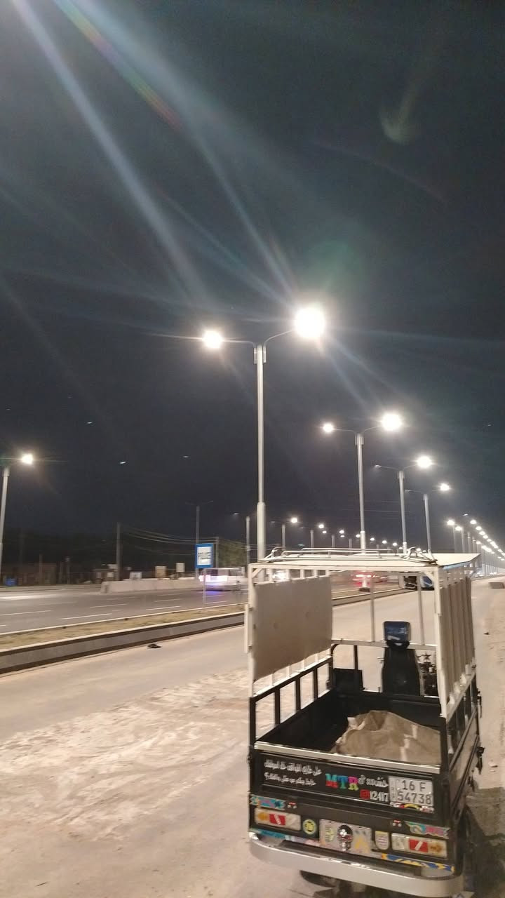 محجر للبيع جديد سقف بليت اصلي مكاني نجف حي الوفاء السعر 175وبي مجال للشراي 👍🏼الرقم  ***********
