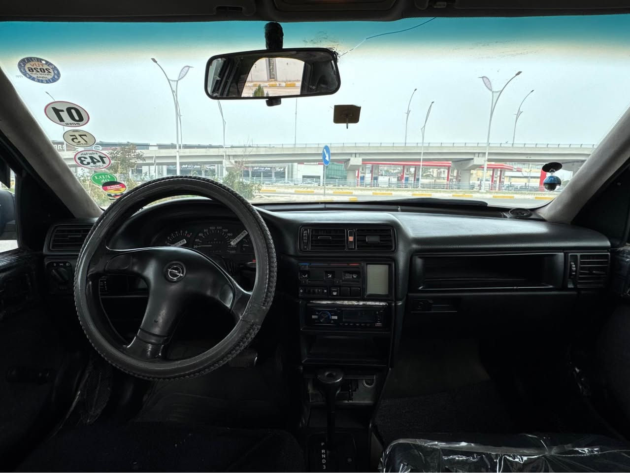 اوبل فكترا 
محرك 20 
موديل 1993
كير اوتوماتيك 
السياره بدون حادث بس صبغ جماليه 
سلايت كهربائيات كلا شغال 
السياره ABS
رقم اربيل سنويه هزه جديد لحد 2030 
تحويل وكاله شرط ثاني يوم 
رقم *********** كركوك, العراق
