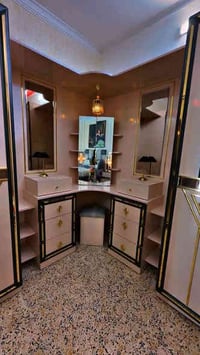 غرفة نوم • مشتراة قبل شهرين • مناسبة للمساحة