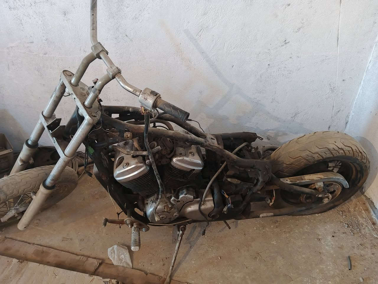 ستد ببر تفصيخ راسلني وتدلل توصيل موجود ***********
