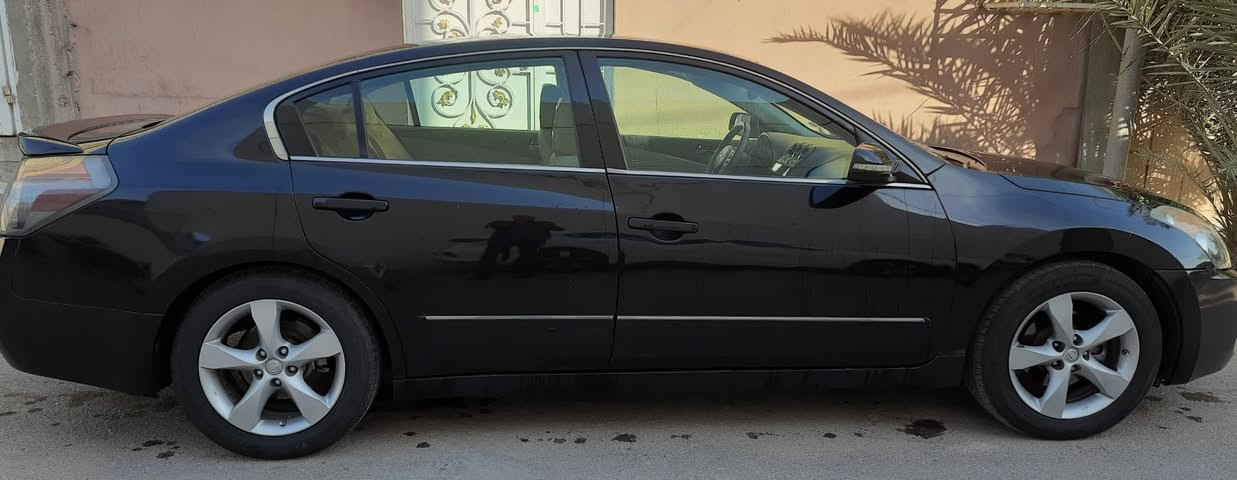 التيما ٢٠٠٨ خليجي فول مواصفات محرك ٦ سلندر مصبوغ عام بسبب الجراد كير ومحرك وكهربائيات حدادية وتخم تاير جاهزة من كلشي باسمي سنوية لغاية ٢٠٣٠ السعر ٧٥$ للاستفسار الاتصال بالرقم ***********
