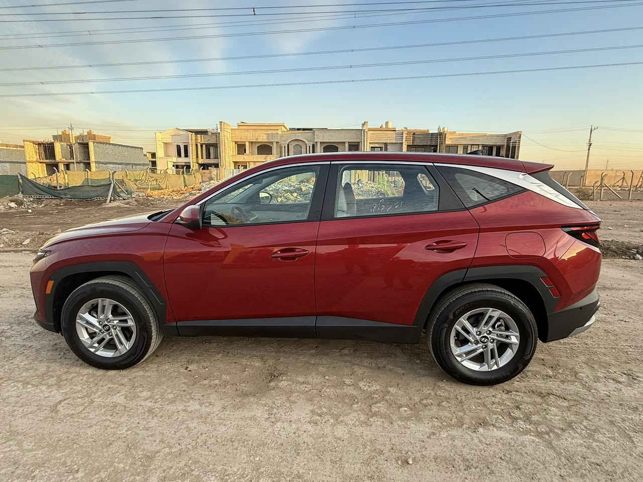 هونداي توسان 2025 امريكي
حادث خفيف  صبغ بلصندوك 
ماشيه 4 الف 
بصمة
بصمة ابواب لمس
شاشة كبيرة متصلة
فور ويل 
اللون احمر 
هاند بريك بصمة
اوتو هولد
توقف ذاتي
رادار امامي
رادار خلفي نقطة عمياء
قيادة ذاتية
تتبع مسار
مانع انحدار
كار بلي واندورايد اوتو بلوتوث بدون ربط كيبل
محرك 2500

وبعد هواية مواصفات
السيارة رقم فحص   
 
مكان السيارة بغداد الدوره 
السعر  تصل وتدلل
للأستفسار
*********** واتساب
