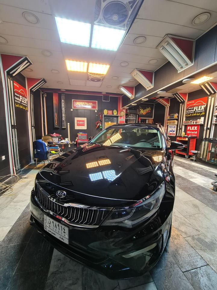 🚗 للبيع: كيا أوبتيما 2020 (KIA Optima FE) 🚗
المواصفات والتفاصيل:
• الموديل: 2020 (وارد أمريكي).
• المحرك: 2400 GDI (اقتصادي وقوي).
• الفئة: FE (Fuel Economy).
• المسافة المقطوعة: 40 ألف ميل فقط (ممشى حقيقي وقليل).
• اللون: [اللون اسود].
المميزات الداخلية والتقنية:
✅ شاشة كبيرة أصلية مع كاميرا خلفية دوارة.
✅ تحكم ستيرن كامل (فول) مع بلوتوث وحاكية.
✅ مثبت سرعة (كروز كنترول).
✅ 3 أنظمة قيادة: (ECO للاقتصاد، SPORT للسرعة، Normal للقيادة العادية).
الإضافات والإدامة:
🔹 منظومة زينون كاملة (عالي + ناصي).
🔹 إشارات بالمرايا الجانبية.
🔹 ويل 16 بلادي.
🔹 تخم تاير جديد + باتري جديد.
🔹 حدادية كاملة وإدامة دورية شاملة (السيارة جاهزة للاخير).
تفاصيل الحادث والضرر:
⚠️ الإيرباكات كلها سليمة (بدون إيرباك).
⚠️ الحادث: جاملغ السائق مع ربع البنيد، وصبغ تجميلي في الهلال الخلفي أثر طخة بسيطة
الوضوح القانوني:
📍 السيارة رقم بغداد ألماني (بأسمي التحويل مباشر).
💰 السعر المطلوب: 138 ورقة ($13,800) وقابل للتفاوض البسيط.
📞 للتواصل والاستفسار: [***********]
📍 مكان تواجد السيارة: بغداد - [الامين]
