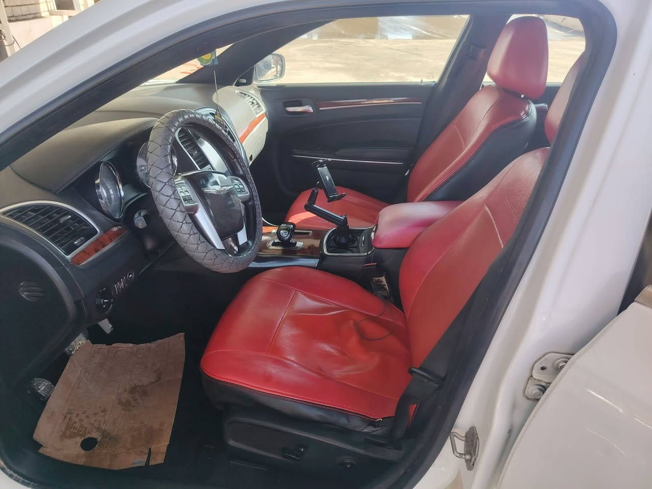 اوباما موديل 12خمس مواصفات
رقم اربيل تحويل كبل 
وارد كندي فقط بنيد مبدل وبيها بارد بالجاملغ الامامي  كد شبر 
السياره جاهزه والحمد لله كير مكينه اكسل كهربائيات تبريد حدادديه 75بالميه مكانها بغداد الشعله 
***********
السعر 180وبيها مجال شي بسيط
