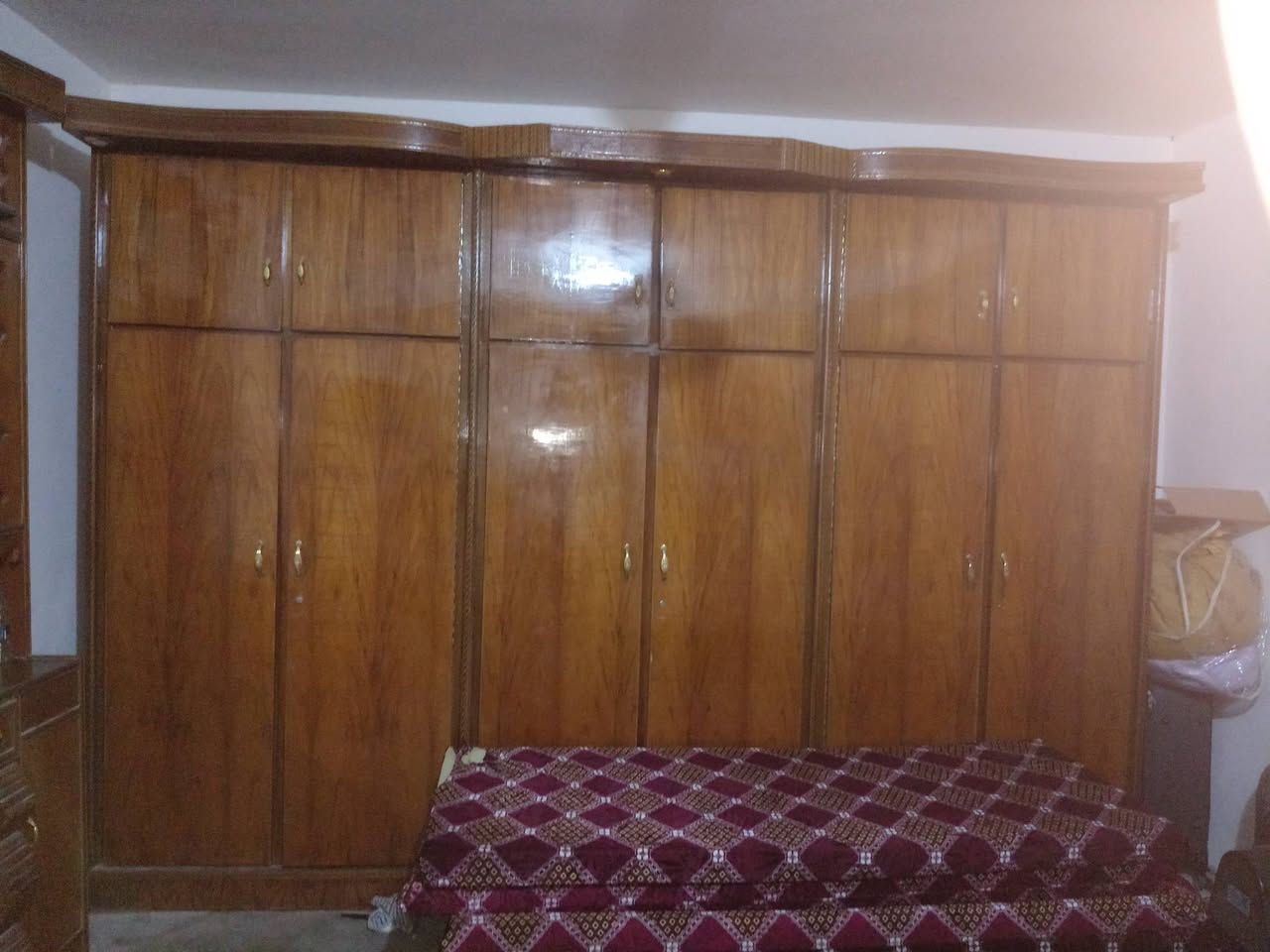 سلام عليكم قرفه خشاب صاج عراقي هودج للبيع 6قطع لف كله ملحق مرتبه اليريد يخابر ويدلل الموقع سعده  رقم *********** بي واتساب وتحياتي لجميع ادمن وافق
