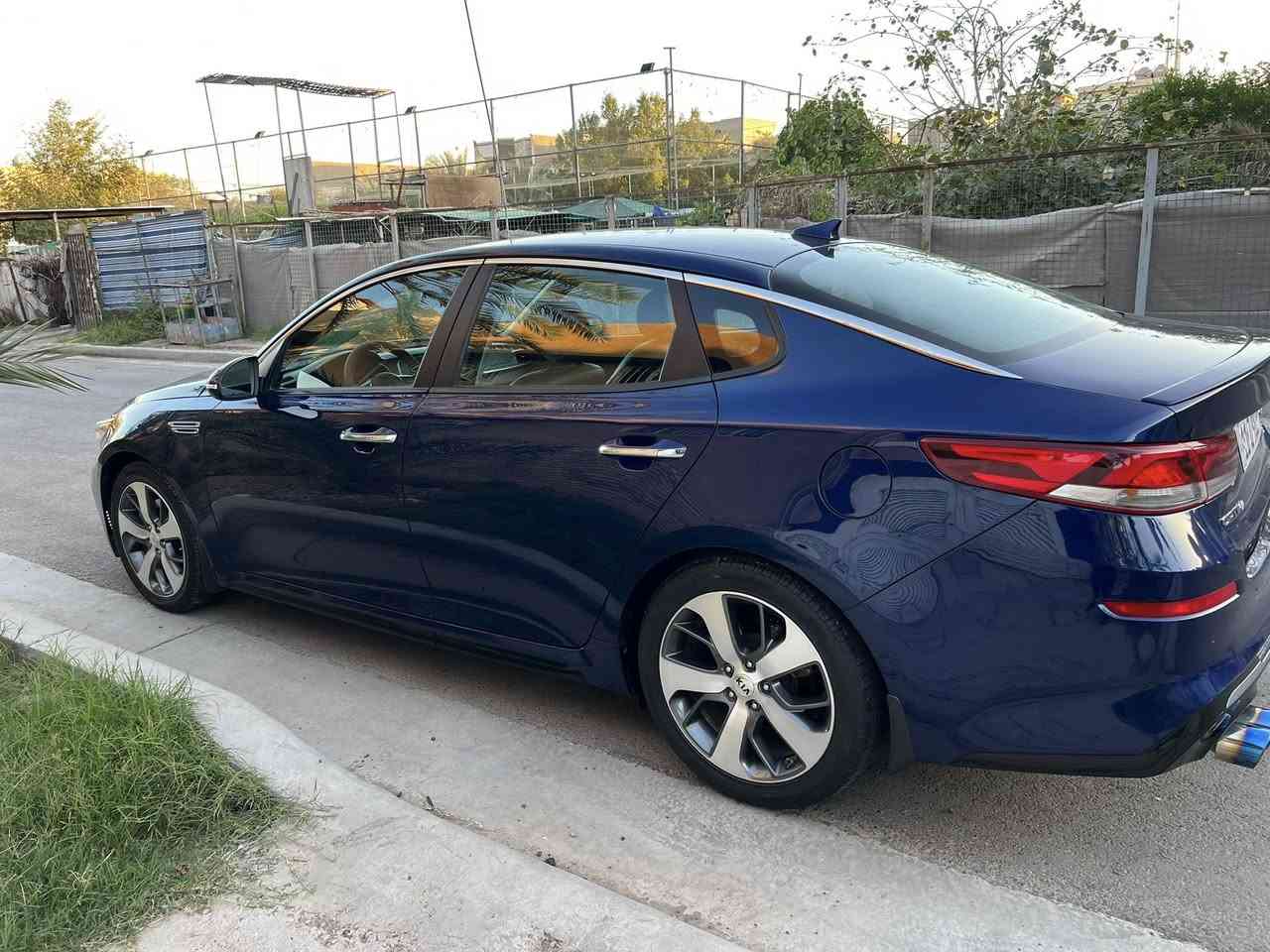 سلام عليكم
كيا اوبتما 2019

امريكي حادثه فقط بنيد 

ماشيه 51 

فول عدا الفتحه 

السعر 145

بغداد شارع فلسطين 

***********
