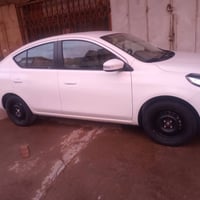 نيسان سني مويل ٢٥ مكفولة من الضربه واصبغ السياره جديده سخدام شخصي ماشي...