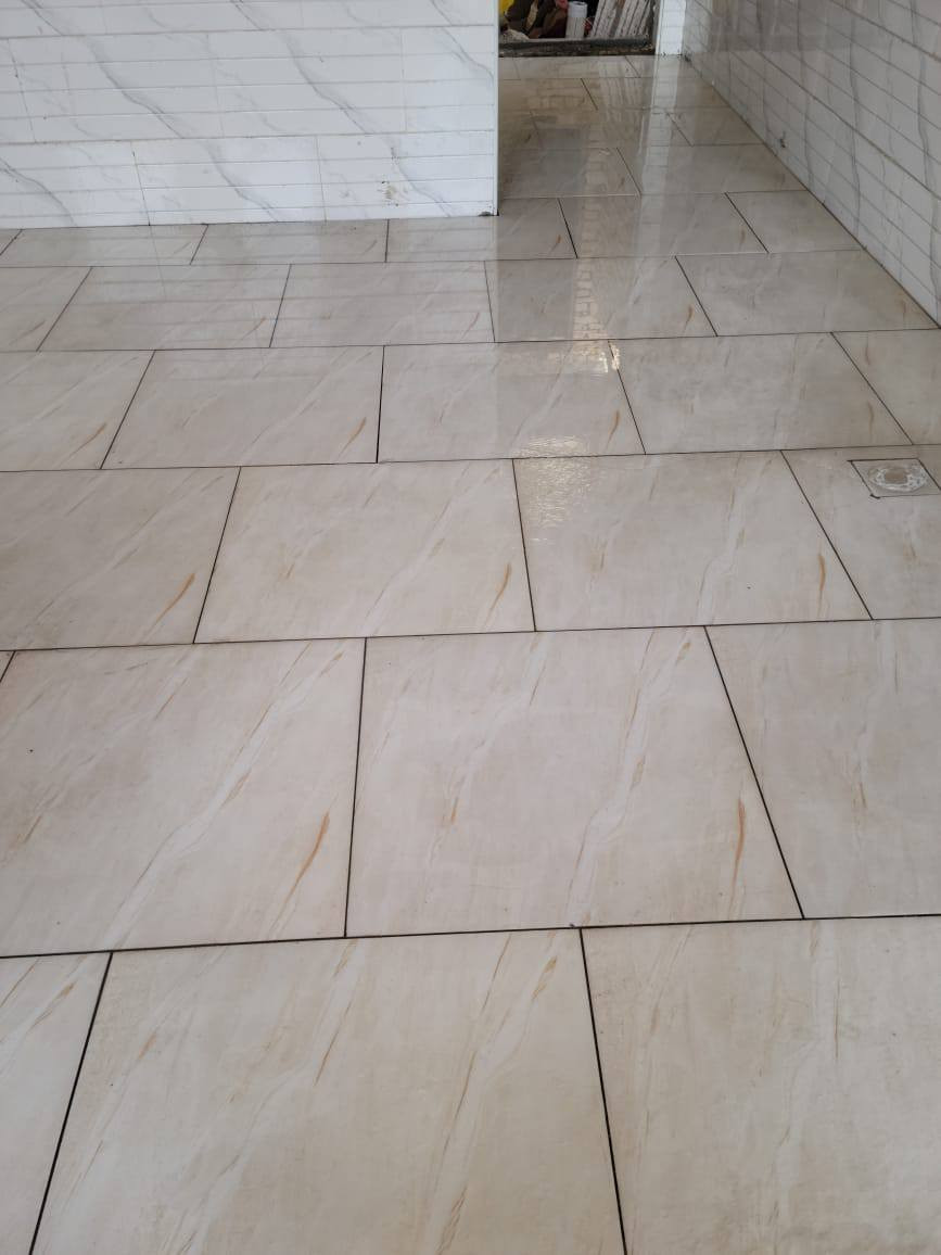 السلام عليكم
خلفه سيراميك درجه اولئ شرط الشغل
يوميه ومقطوعه فقط
جداري ب 8 الارضي ب7

#ملاحظه.شغلنه ليزر 
***********
ناصريه 
متفرغ حالياً
