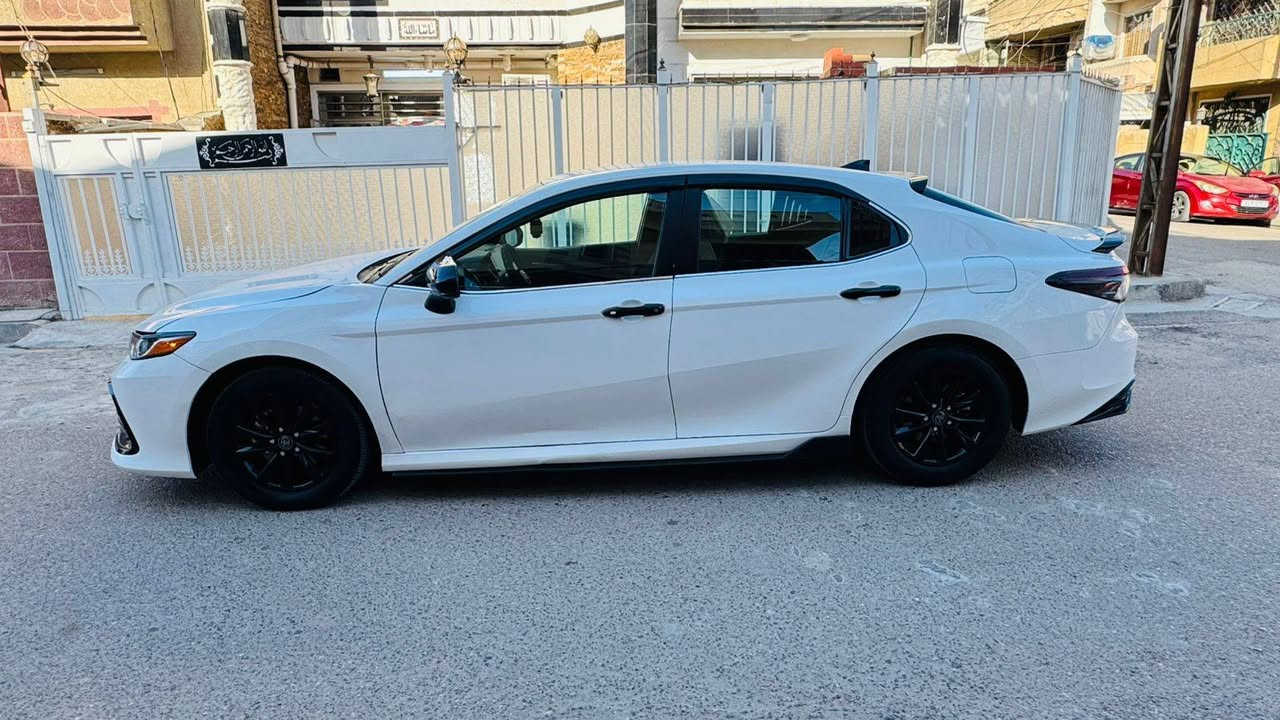 كامري 2024 le  للبيع وارد امريكي  بدون قطره صبغ
 السعر ٢١٠ قابل للتفاوض 

هايبرد رقم بغداد تحويل 

مواصفات الـ le 
تحكم استيرن
كامره خلفيه 
كشن تحكم كهربائي
مري تحكم كهربائي
كت كامل شنايزرات 

 الحادث مرفق فقط بارد 

السعر 210 قابل للتفاوض 

مكان السياره بغداد حي الاطباء بلجهاد قرب خدمي شارع المطار 

للاستفسار‬   ***********
