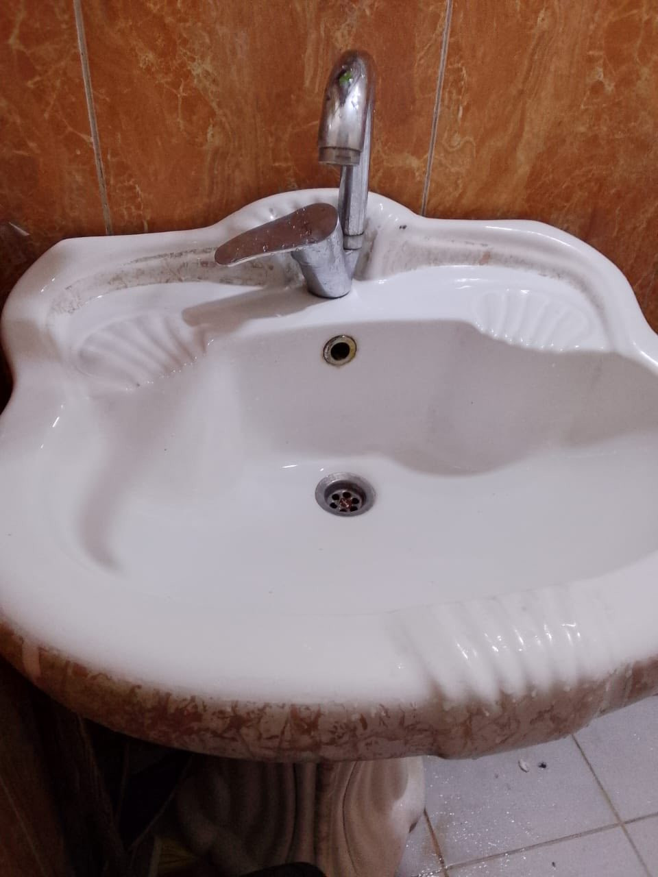 ‏البوفيه سعرها 100 تخم سعره 200  الرحلة سعرها 15  سعر الطباخ 75


**إذا كنت صاحب هذا الإعلان وتريد حذفه لأي سبب، رجاءا أرسل رسالة إلى الدعم الفني**