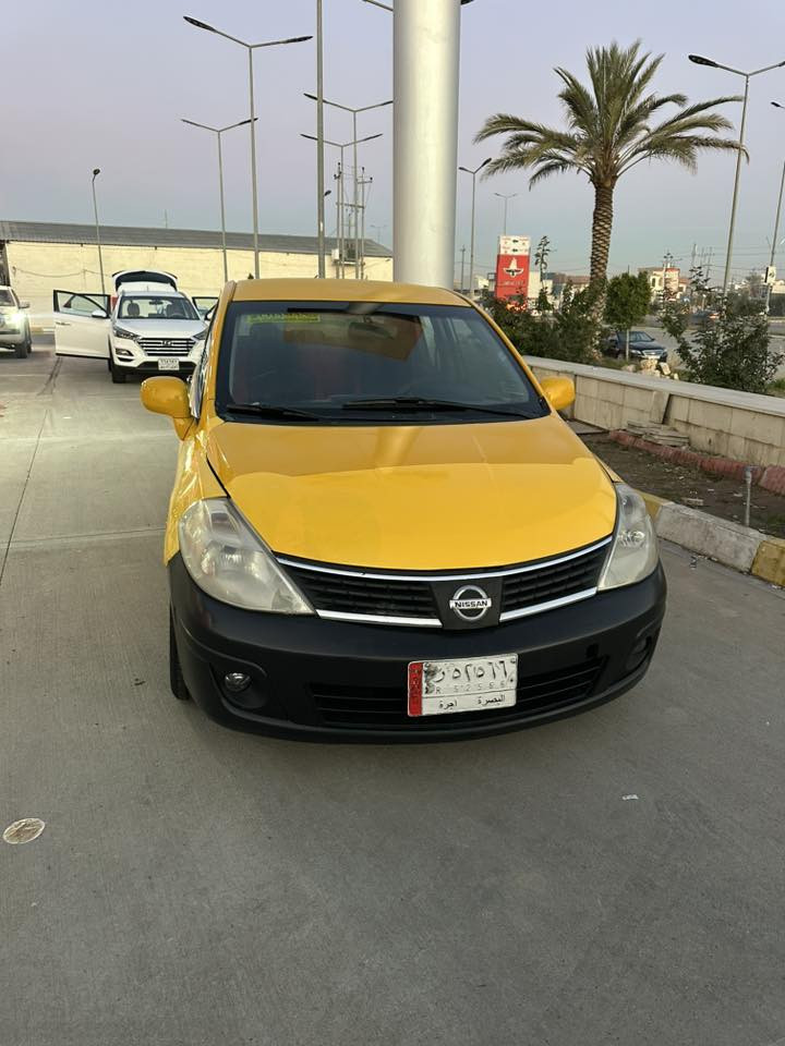 نيسان موديل 10سنويه لحد 27 ظرربسيط نقابه صفر تحويل وين ميريد  سعر 62و بي مجال مكفل بل نشر خابر رقم 
0770 724 5042
