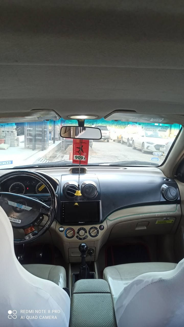 افيو 2010 دبل محرك وكير شرط سنويه باسمي تبريد تدفئه تحكمات ستيرن شاشه كامره كهربائيات كلها شغاله السياره ماناقصها اي شيي السياره بدون ضرر تلقيطات مال تكسي
***********
