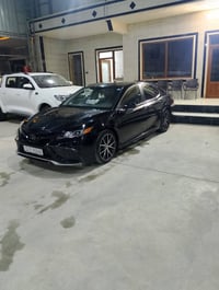 كامري SE • ٢٠٢٤ • ماشي ١٠٠٠٠