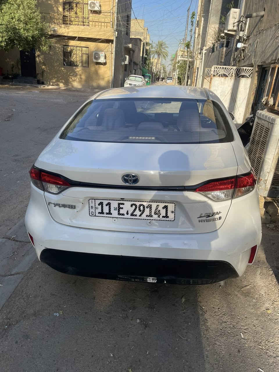 كورلا هايبرد23 السياره كفاله عامه من الصبع بيهه رصعتين بالباب ورصعه بالجنطه خفيفه سونار موجود ماشيه 100 السعر130وبيهه مجال بسيط ***********
