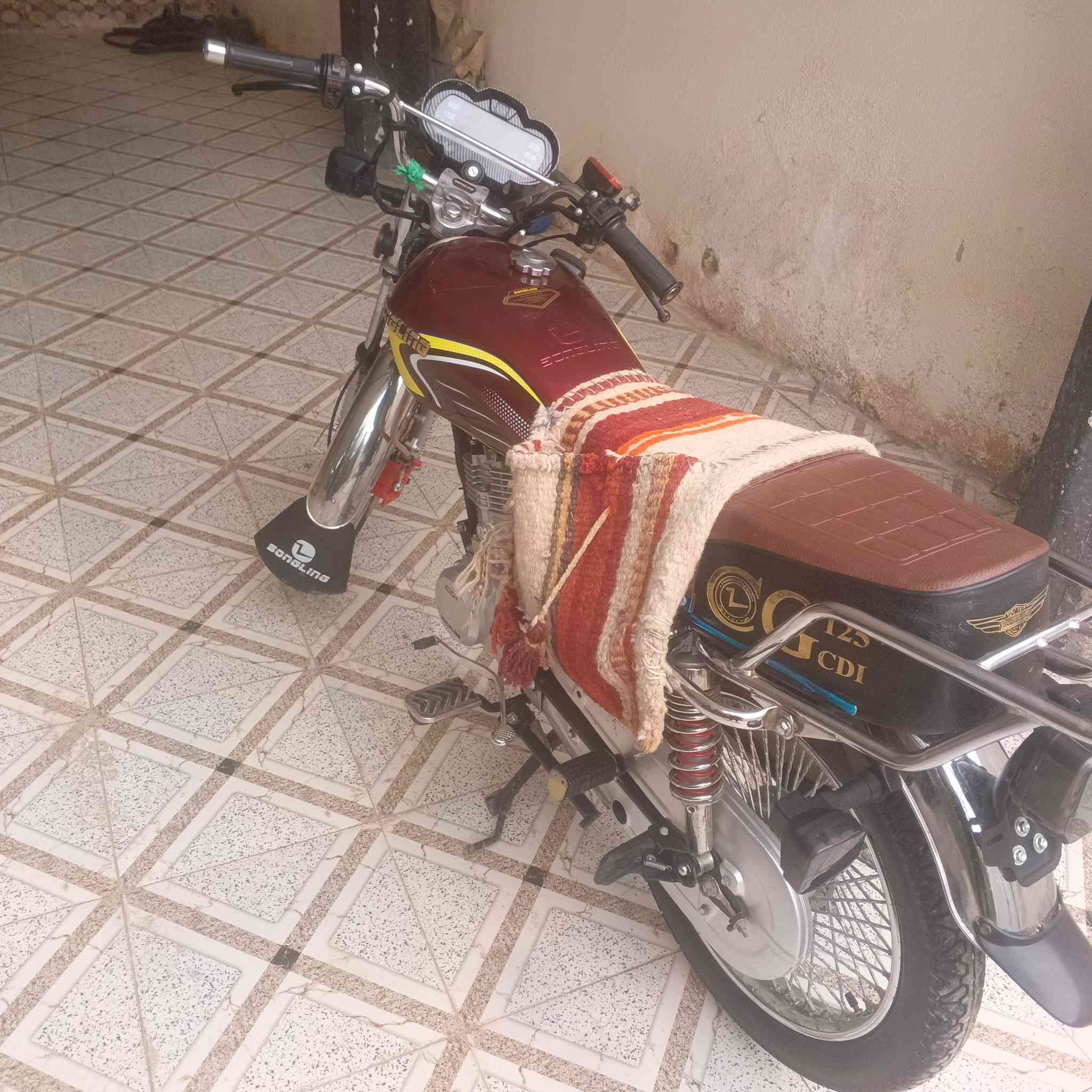 دراجة اربعه كير مديل 2025دراجة حلوه ورزنه سعر 625وبيه مجال قليل استفسار ***********
