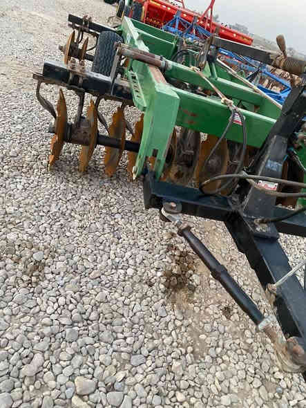 دسك البلير باب اول حجم24نضيف جدا جاهز للعمل واسط الزبيديه معرض الاخوين *********** ***********
