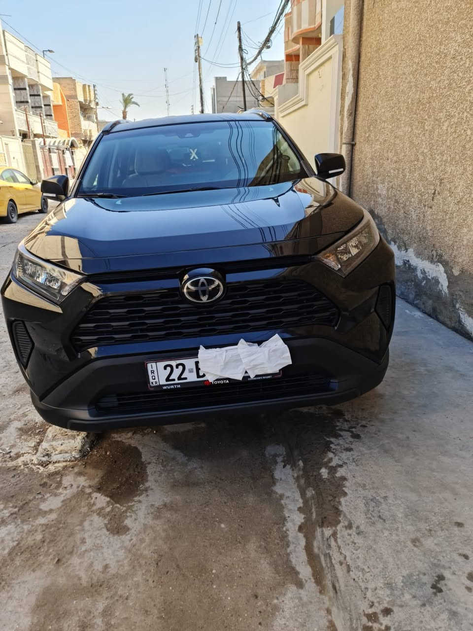 السلام عليكم راف فور ٢١ اسود LE وارد أمريكي ظرر باب السائق مصبوغ دوسه شويه تصليح جاملخ أمامي تبديل بلادي سونار مرفق مع الصور  سياره جاهزه كير محرك كهربائية بشرط سعر ٢١٠ تلفون ***********
