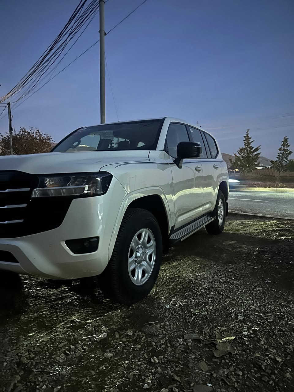 لاندكروز GX 2024
ضمان شركة ساز 
تبديل دهن ٤٠ الف كيلو
ضمان عطلات ١٠٠ الف كيلو
رقم سليمانية 
ماشيه 15 الف كيلومتر 
السعر ٥٧٠$ 
مكان السيارة السليمانية 

0773 698 5594
