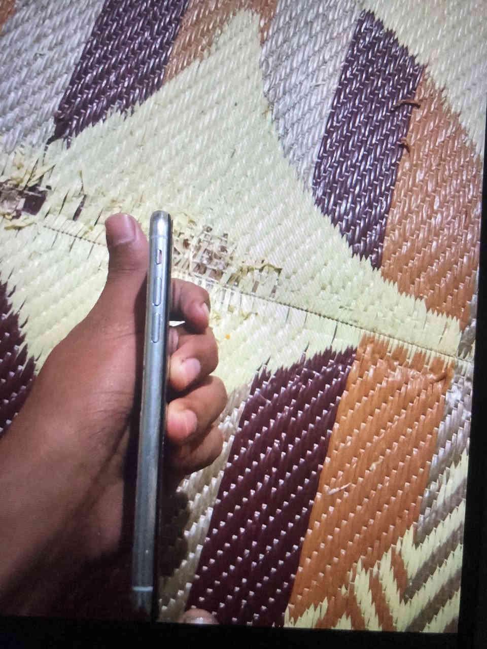 السلام عليكم اكس عادي للبيع مبدل شاشه اصليه فقط جي اكس بطاريه ٧٨ بلادي شرط مامبدله بل شحن فول بوبجي ٦٠ فريم فول سلاسه كامره طبع ضهر مفطر السعر مناسب بسعر ٧ بلاص خابر وخاص ودلل 
***********
باي وقت متواجد
