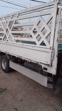 سلام عليكم 
لدي كنتر للبيع موديل 2009
مع المحج  نضافة مثل ما اضح عدكم %50
سعر 8 ورقات بي مجال
رقم هاتف ***********

#كنتر #بديات
