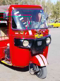 تكتك للبيع موديل 18 تكتك جاهزه اوراق كبل ترقم تكتك اي نقص مابيهه تجي و...