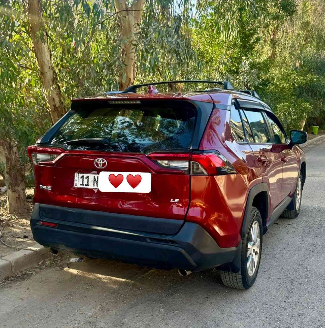 السلام عليكم
النظيف للبيع 
 راف فورLE (RAV4) للبيع موديل 2019  رقم بغداد بأسمي تحويل ثاني يوم 
(السيارة بدون صبغ فقط بارد خشم البنيد والجاملغ الخلفي )
————————————————————————
السعر :- 195 ورقه بيها مجال 

1-شاشة جبيرة 
2-كامرة دوارة 
3-اشاير بالمري 
4-كشن السايق كهرباء 
5-ويل كروم 
6-لايتات زنون عالي وناصي 
7-رادار امامي 
8-نظام كار بلي 
9-اوتو هولد 
10-مكينة 2500 
11-ثلاث وضعيات قيادة 

————————————————————————

السيارة جدا نظيفه وجاهزه بدون اي نقص  
مكان السيارة بغداد العامرية
للاستفسار ‬***********
