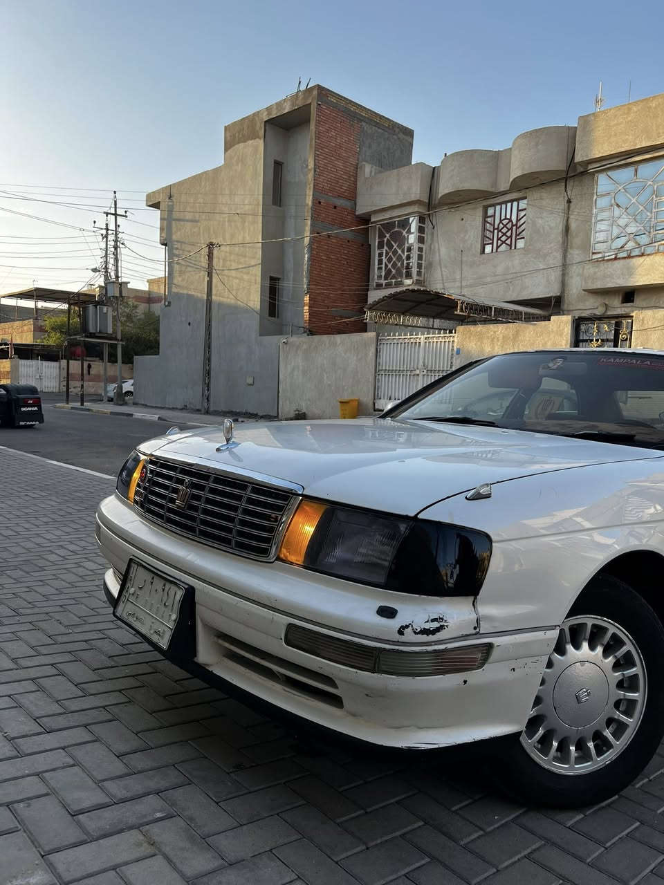 يالله سلام عليكم كراون بطه موديل 1994سياره جاهزه كفاله كص ونقل وضربه وصبغ وتعمير وخياس مكينه كير وكفاله سياره ناعمه بل مشي تبريده ثلج حداده جديده تخم تاير كهربايات كله شقاله دواخله جدد بطاين أربعه جدد سياره جاهزه ربع ماذب عليه رقم بصره مشروع وطني سنويه 2027تحويل ثاني يوم بسم المشتري سعرها53ببه مجال مكاني بصره
الاستفسار اتصال***********
