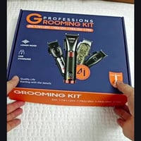 مكينة حلاقة 4 في 1 يتضمن أدوات لقص الشعر، والتشذيب، والحلاقة، والعناية...