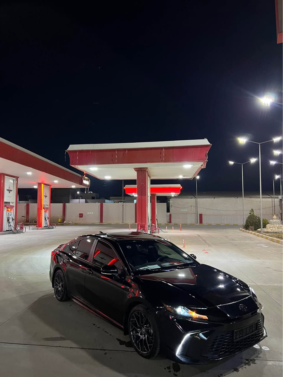 كوردى/عربى
تويتا كاميرى 2025 فول مواسةفات
مواسةفات ئةمريكى
رةنگى رةشى قەتران
ماوەى رؤشتن 6هةزار
حةجمى مةكينە 2.5 هايبرد
تيبينى/جاملغ گؤراوه نيو بونيت سبوغه
بي ئرباگ 
مواسةفات/ فول
سلايت
گئج اليكترؤنى
شاشە لةمس
شةحن وايەر ليس
كاميرا
بةسمە
هاند بريك بةسمە
ئؤتؤ هولد
ئؤتؤ ستوب 
رادار و حةساس  360 دەرەجە
سوكان هيتەر
 نرخ/239
كاتى سليمانى 90رؤژى ماوه بؤ ژماره كردن

عربى/تويوتا كامري (SE) پلاس موديل : 2025

وارد : امريكي

اللون :  اسود

عداد المسافة : 6 الف

حجم المحرك : 2.5L (4.سلندر) هايبرد

 ملاحظة السيارة : السيارة جاملغ  نص بونيت صبغ دواخل مابي شخط

كافة الايرباكات سليمة %100

المواصفات فول 
كيج الكتروني
شاشة لمس
شحن واير ليس
كاميرا
بصمة تشغيل 
هاند بريك بصمة
اوتو هولد (𝐀𝐔𝐓𝐎 𝐇𝐎𝐋𝐃)
اوتو ستارت (𝐀𝐔𝐓𝐎 𝐒𝐓𝐀𝐑𝐓)
اوتو ستوب (𝐀𝐔𝐓𝐎 𝐒𝐓𝐎𝐏)
رادار امامي (تحديد مسار)
‏‎رادار جانبي (نقاط عمياء)
‏‎رادار خلفي (التحذير من الاصطدام)
‏‎حساسات امامي
‏‎حساسات جانبي 
‏‎حساسات خلفي 
نظام (𝐄𝐂𝐎)
نظام (𝐍𝐎𝐑𝐌𝐀𝐋)
نظام (𝐒𝐏𝐎𝐑𝐓)
مانع انزلاق+𝐀𝐁𝐒
تحكيم استيرن
كشنات اسود
السعر:239
كاتي سليماني90يوم باقي للرقم

*********** كركوك, العراق
