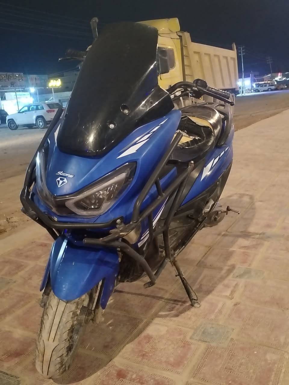 دراجه سترونگ للبيع  
الدراجه نضيفه كفرات كامله محرك خير من الله  شلعه و معدل 

كهربائيات كلها شغاله بالكامل 

عوزها تلحيضات بسيطه كلش 

سعرها 650 الشراي يتصل 

***********

عنواني كوت
