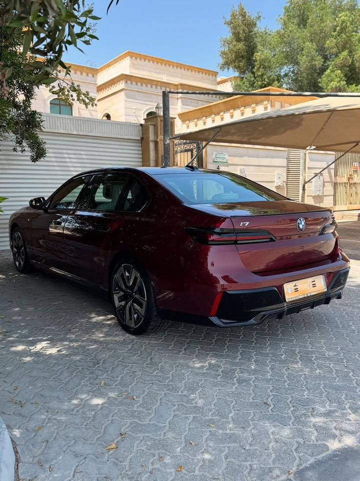 السلام عليكم

سيارة BMW نظيفة جداً ومهتم بيها مكفولة من كلشي (مكينة - جير - شاصي) V
تكييف بارد
اقتصادية بالبنزين
جاهزة للفحص بأي مكان

$ السعر: جداً مناسب وقابل للتفاوض

 للتواصل:

***********
البيع للجادين فقط
