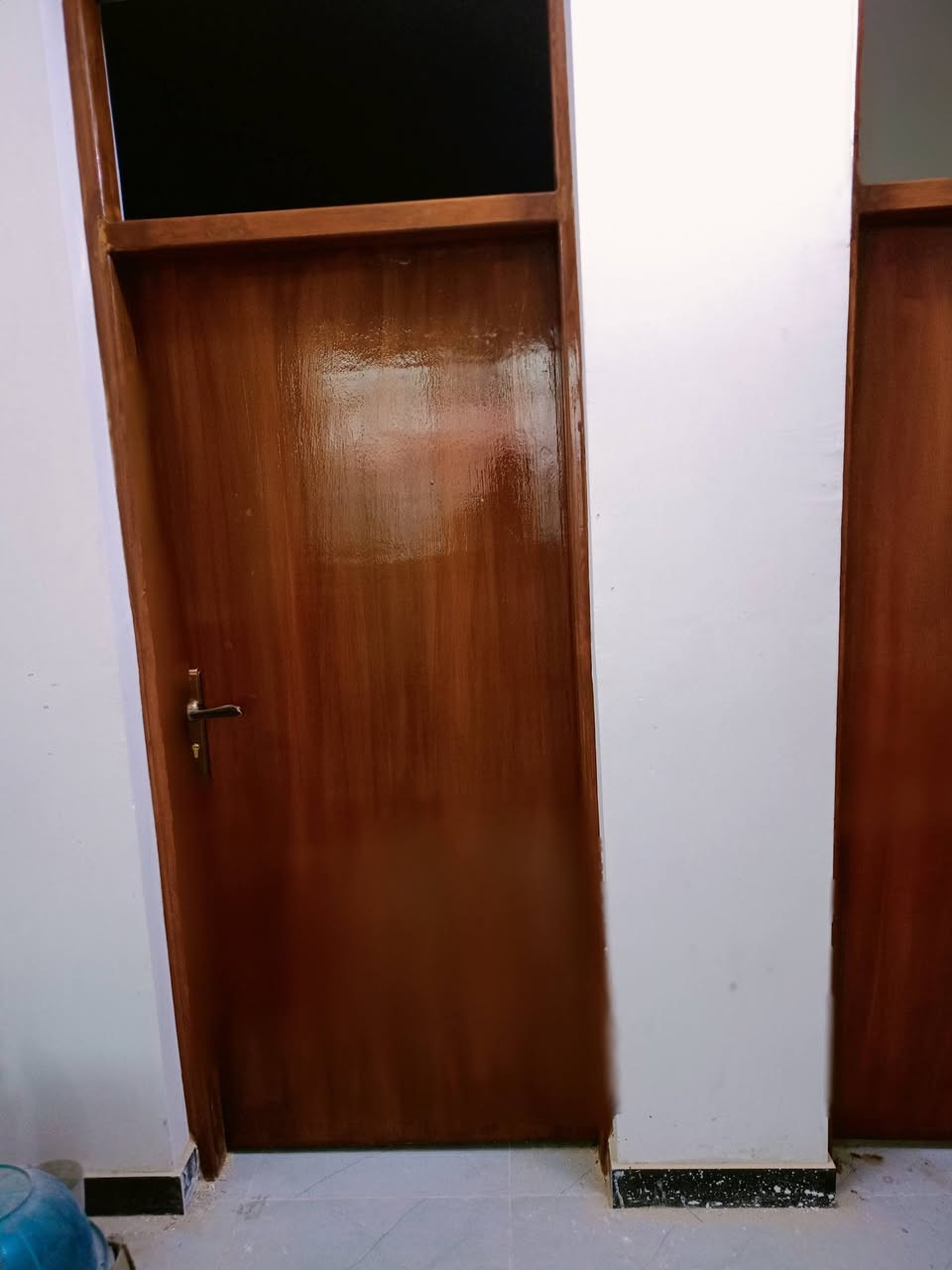 اللهم يديم النعمه ببركة محمد وآل محمد الطاهرين
هذه ابواب مستخدمة تعبانه وتم التسليم والحمد الله 
***********  الاستفسار وتواصل وانشالله ماانقصر
