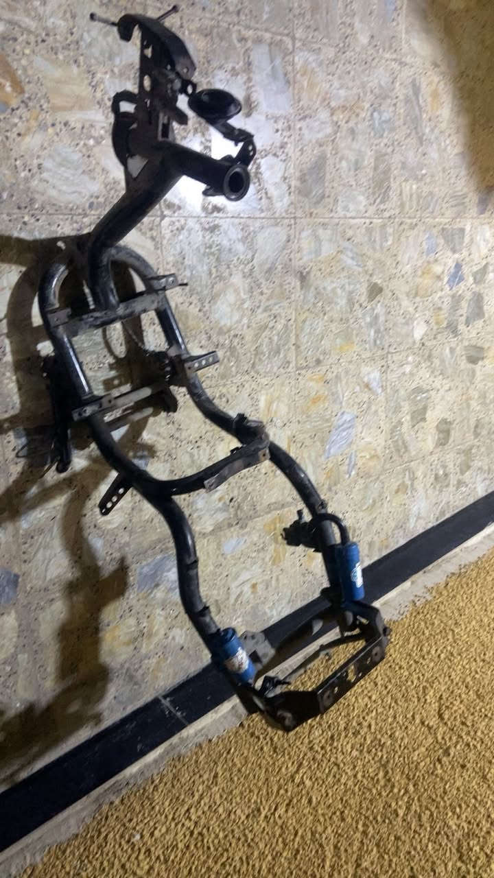 سلام عليكم شاصي سعر 100وبي مجال زوج تواير ووياله سعر ٤٠وبيهن مجال سلف ٥٥رياضي سعر 15وبي مجال مكاني شعب شارع صحه رقم ***********
