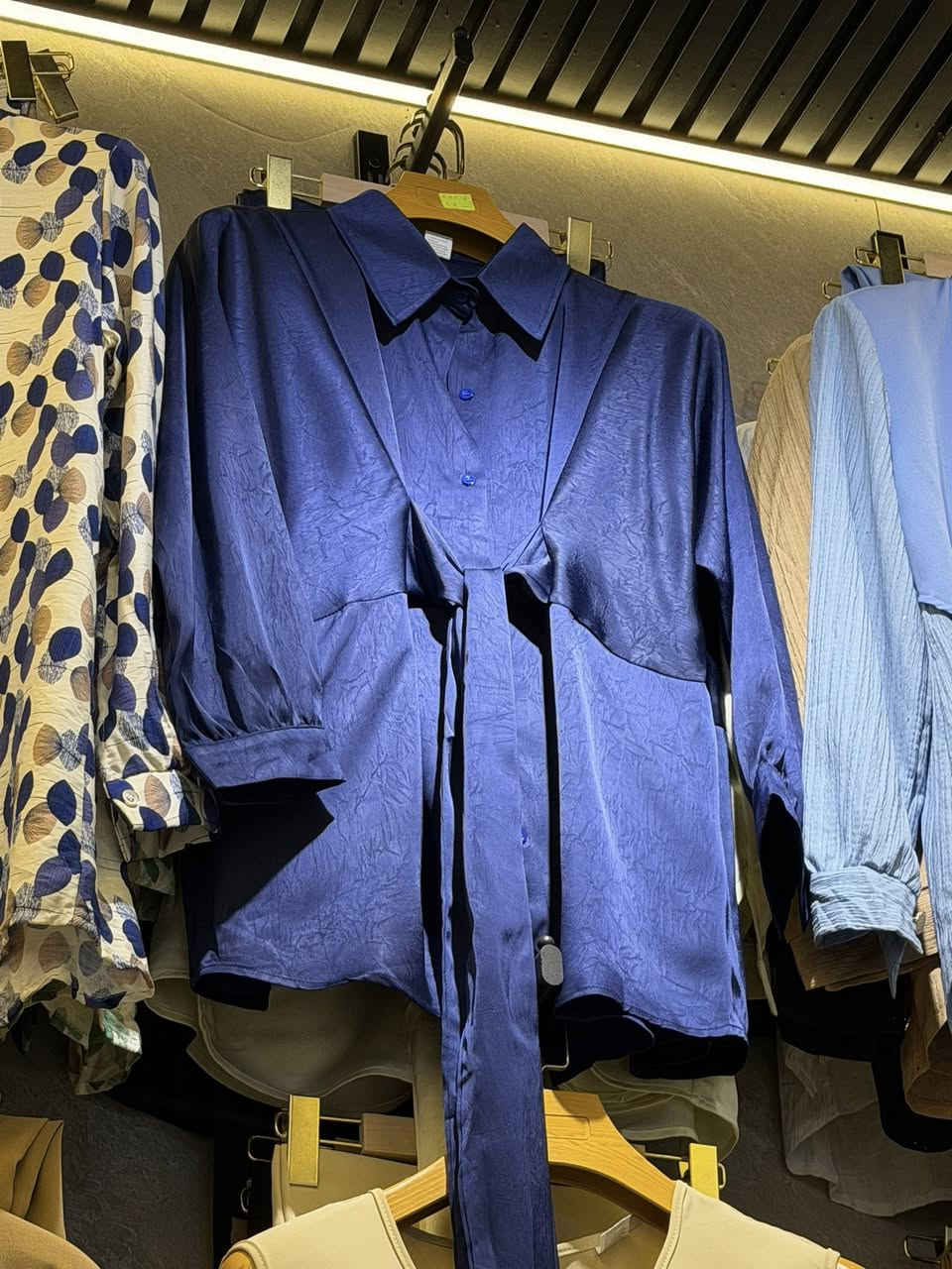 جديد مجمع ريحانة ☺️
سوت صيفي درجه اولى خامة بارده ❤️
بكافة القياسات _بثلاث الوان 
بسعر ٢٥ الف فقط ❤️

تتوفر خدمة التوصيل 
العنوان الديوانيه شارع الوكفة مجاور مطعم اربيل


**إذا كنت صاحب هذا الإعلان وتريد حذفه لأي سبب، رجاءا أرسل رسالة إلى الدعم الفني**