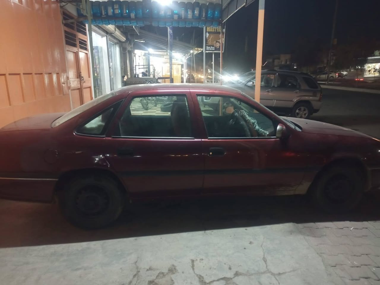 سەرەتا بەناوی خوای گەورە
ئۆپڵ 1991

گیرۆ مەینەی بەشەر مەکینە 20

یەک پارچەی پێوەیە چامڵی پێشەوەی 

ڕەقەم سلێمانی  تەحویل براوە  خەرامە بەشەرت 

سەیارەکە لەکەرکوکە

نرخ 39 مەجالی برایانە
*********** واتس ئاب
