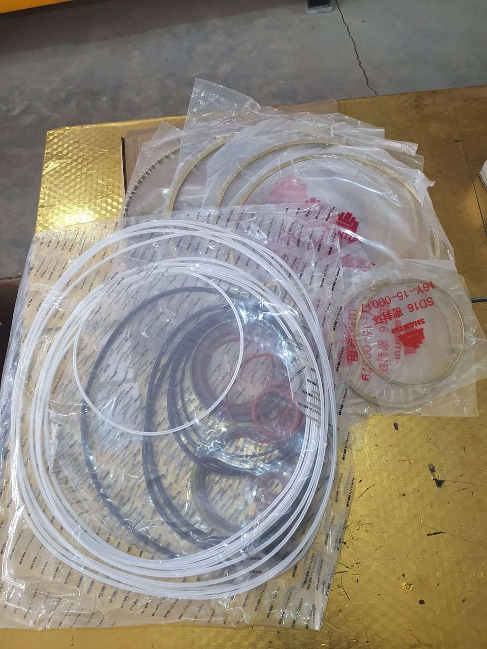 السلام عليكم
الاعتماد لتجارة الادوات الاحتياطية للاليات الثقيلة والمولدات
بلدوزر - كريدر - شفلات - حفارات - مولدات كمنز - هينو - ازوزة
بافضل النوعيات وانسب الاسعار
الحلة - الحي الصناعي - نهاية الشارع العريض
للاتصال / ***********
