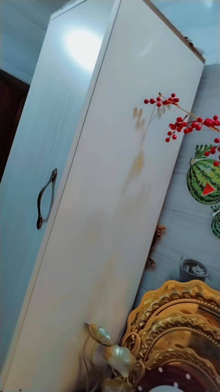 كاونتر وتخم للبيع اي استفسار الاتصال على الرقم‏‪***********‬‏     ‏‪الكاونتر ١٥٠ قفل التخم ٣٠٠
