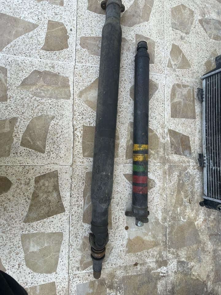 قطع غيار للبيع                                                          كوبلن عدد ٥
وتربم ماء حجم ٣٠٠عدد ٢
راديتر ماء دب حجم ٣٠٠عدد ١
ضغطة قايش مال ٣٠٠عدد ٤
ضغطه ٤سلندر عدد ١
ضغطه موديل حديث عدد ٢
كأردن واحد مال رياسي  وثنيت مال دب 
قبق دياكو مال ٣٠٠شرط اخو الجديد  عدد ٢
كروز سرعه عدد ٢
عنكبوت أربعه سلندر 
سلف عدد واحد 
بطانه مال جاملغ دب
 سلكتر مال كير عدد ٨
فيتبم مال بتره موديل قديم عدد ١
***********
