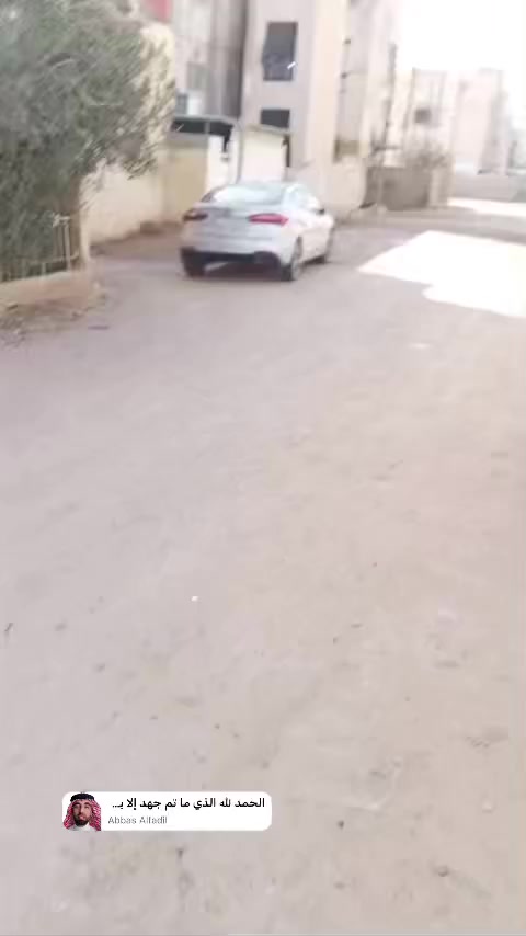 من رخصت ادمن السلام عليكم مشتمل خلف شقق التاميم مساحتة 160تقريبا واقع حال مو طابو بس ماعليه لا مشاكل قانونية ولا عشائرية تابع الي  غرفتين نوم صالة ومطبخ خارجي وصحيات السقف سندويج  جديد وبناء بلوك كامل وجاهز السكن 
السعر 14 مليون وبي مجال بسيط مراوس معا سيارة حسب قناعة 
هاتف 📞   ‭0789 082 4110‬
