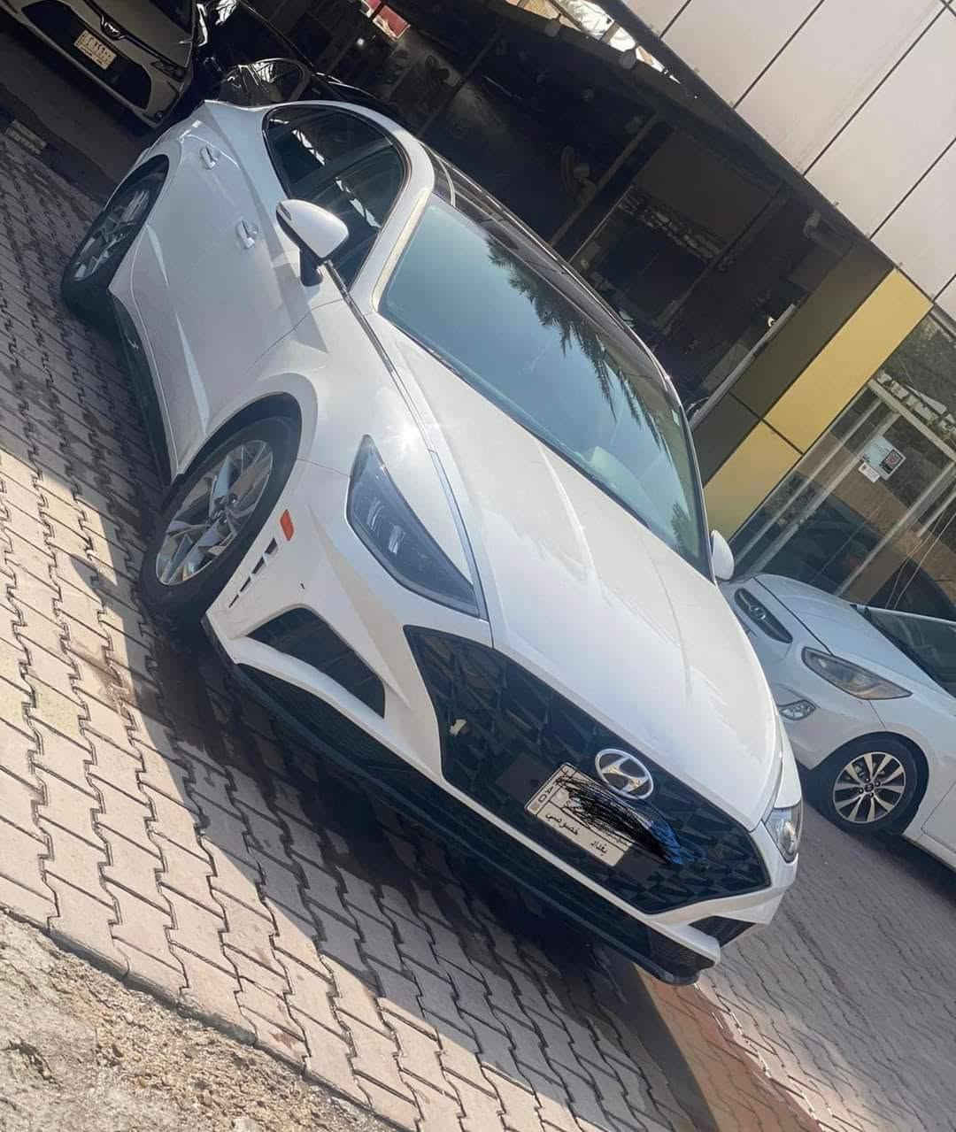سوناتا موديل 2020بغداد بسمي البجم كبس سياره جديده العنوان النجف المناذره السعر 150وبيه مجال ***********/***********
