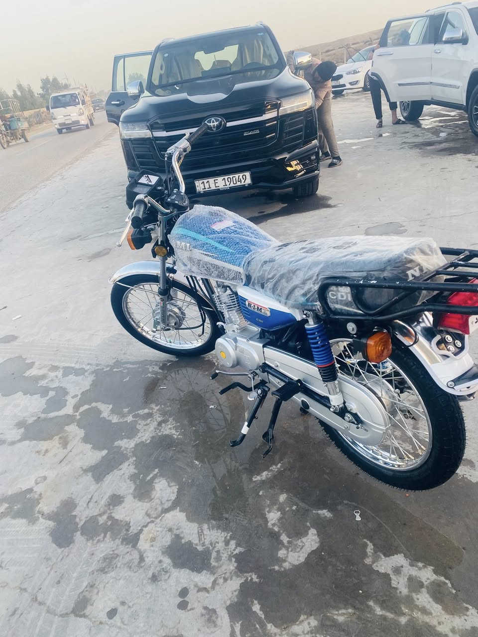 السلام عليكم
دراجه للبيع شاصي 24 والغراض 26 مع المحرك خير من الله السعر اتصال ع هذا الرقم موجود واتساب ***********
