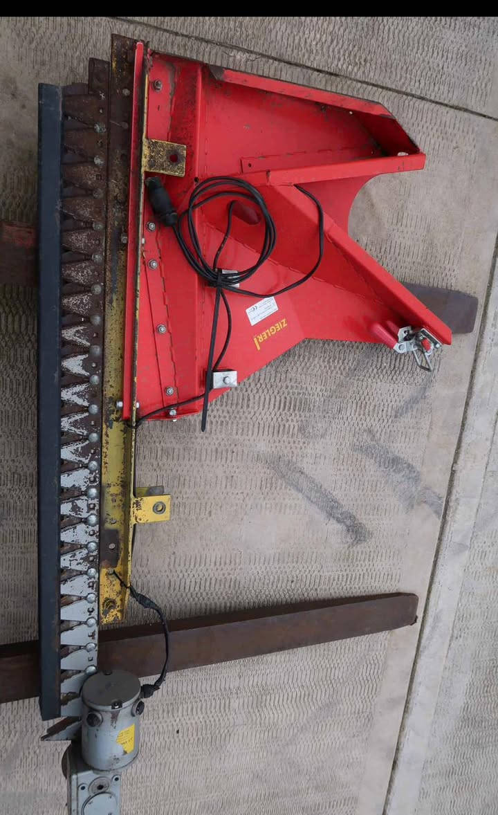 Csx7080 2009 بۆفرۆشتن 1000 سەحات ئیشی کردوە***********
