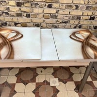 ميز طعام • بدون كراسي • بابل شارع 60