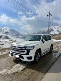 لاندكروز 2023 لمتد اصلي ساز  محرك 4000 تنفس طبيعي  مكفوله  ماشيه 89  3...